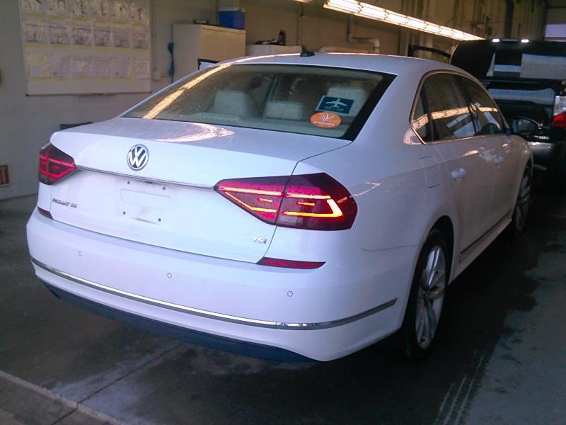 2017 Volkswagen PASSAT 4C SE TECH