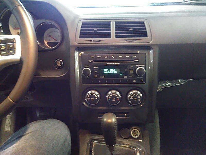 2013 Dodge CHALLENGER V6 SXT