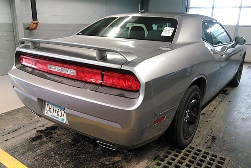 2013 Dodge CHALLENGER V6 SXT