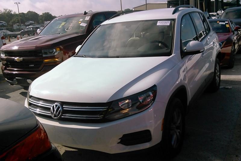 2016 Volkswagen TIGUAN FWD S