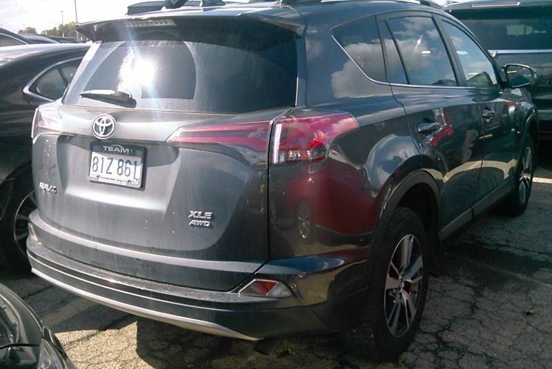 2017 Toyota RAV4 AWD XLE