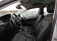 2017 Volkswagen GOLF FWD SE