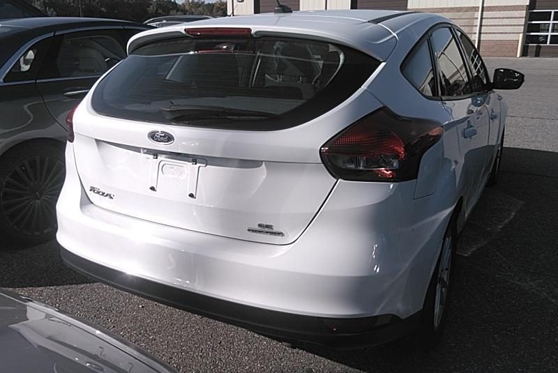 2016 Ford FOCUS FWD 4C SE