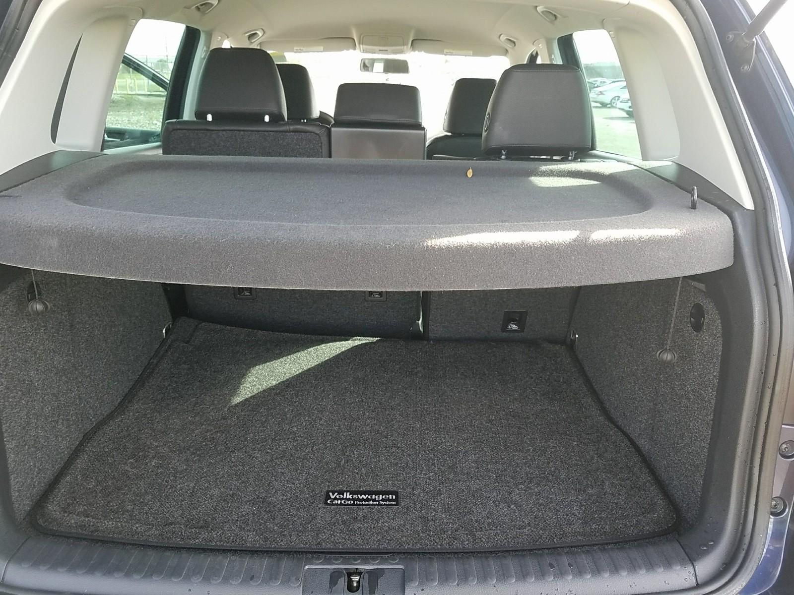 2015 Volkswagen TIGUAN AWD SE