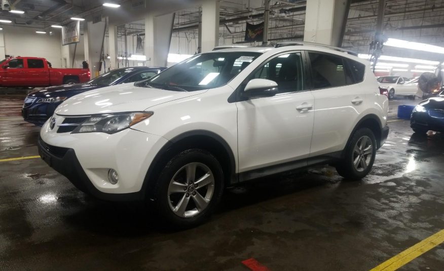 2015 Toyota RAV4 FWD XLE