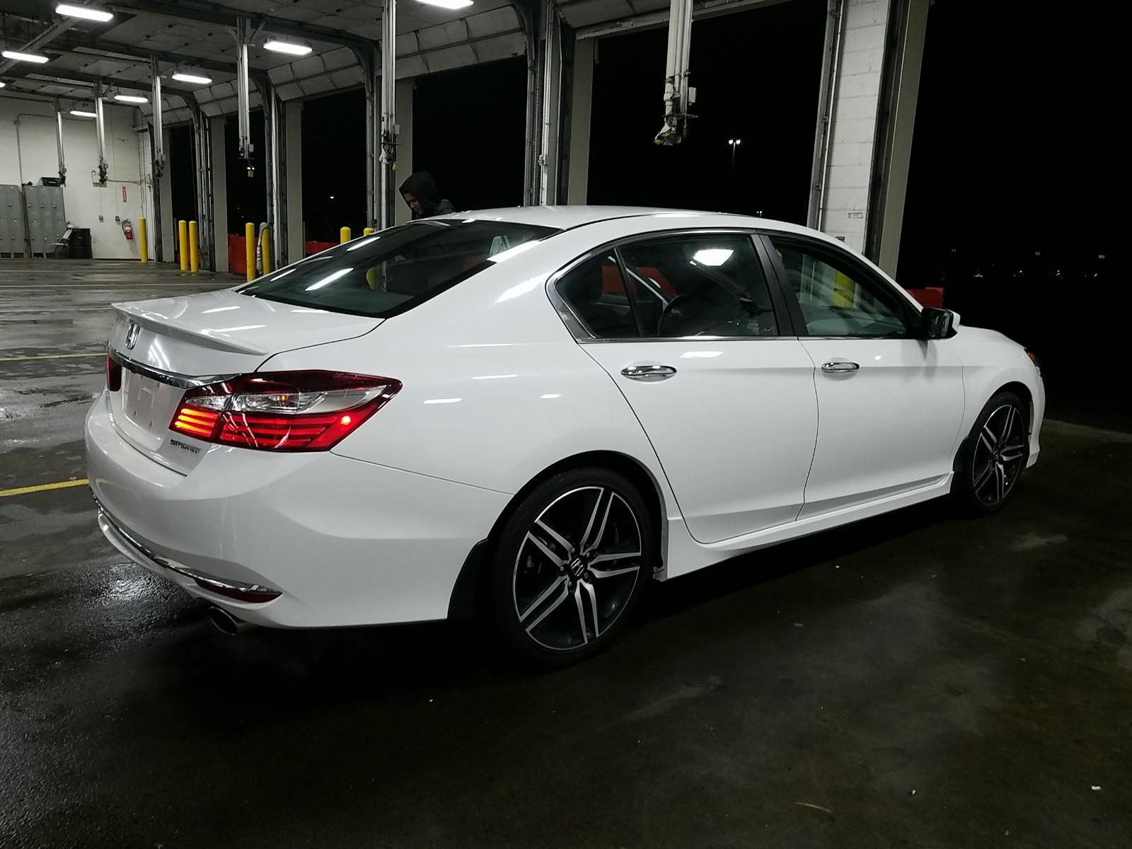 2017 Honda ACCORD 4C SPORT