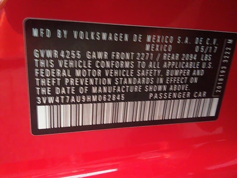 2017 Volkswagen GOLF GTI SE