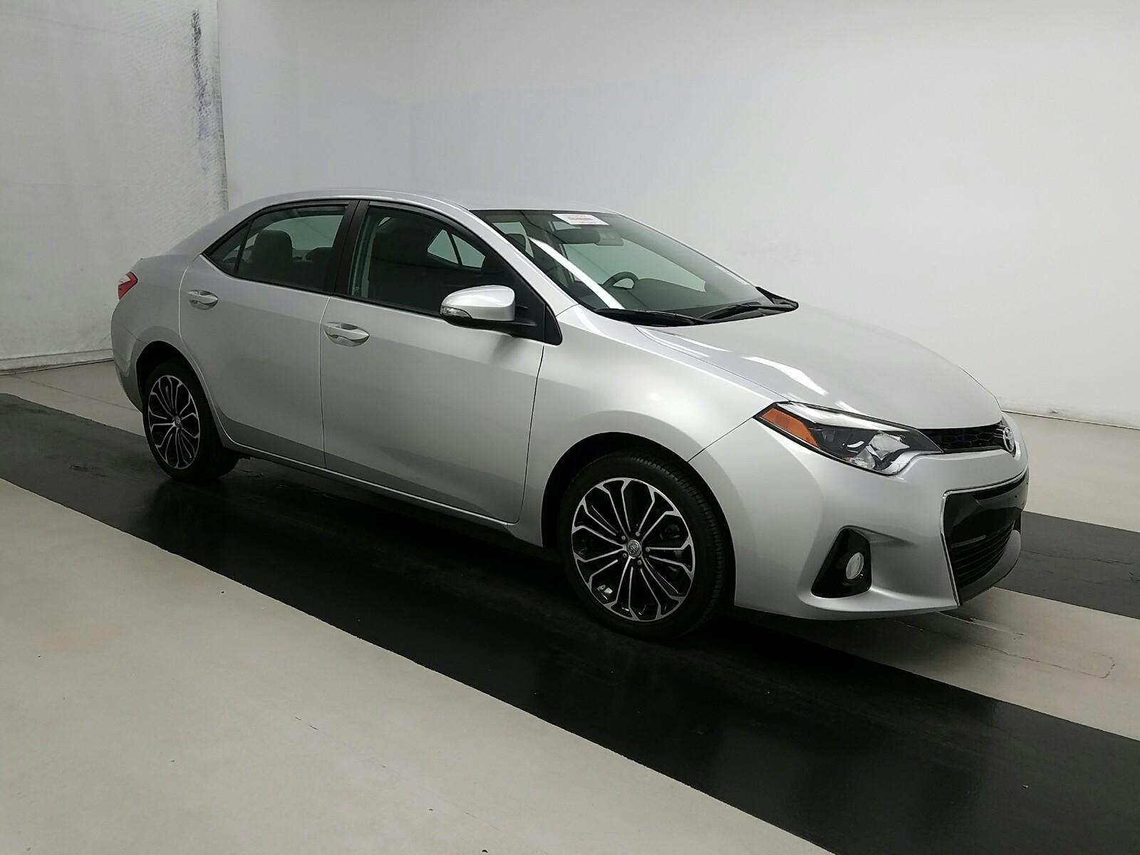 2016 Toyota COROLLA S PLUS