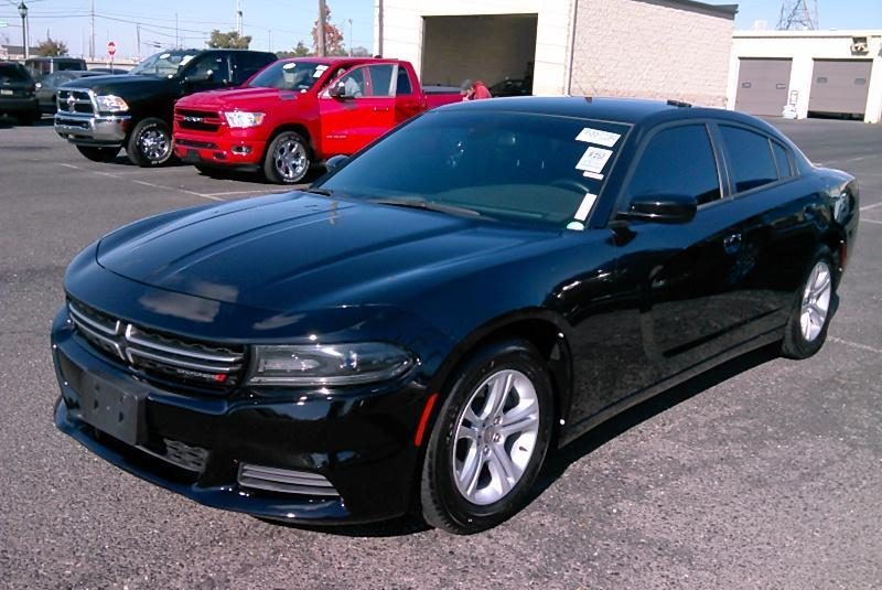 2015 Dodge CHARGER 4X2 V6 SE