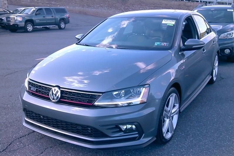 2017 Volkswagen JETTA GLI