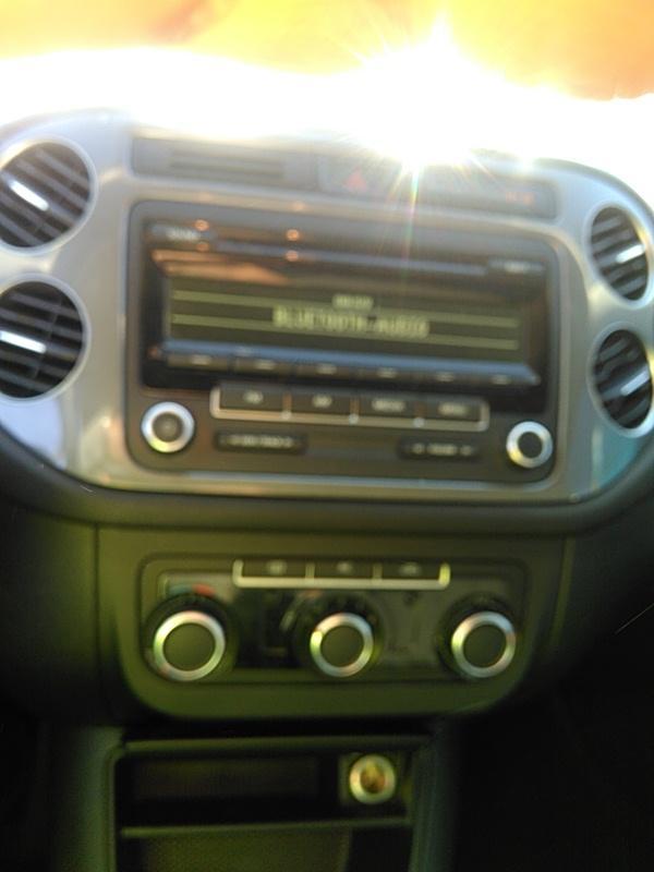 2012 Volkswagen TIGUAN FWD SE