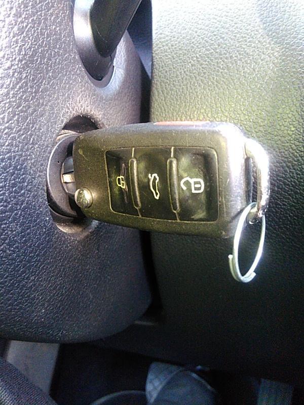 2012 Volkswagen TIGUAN FWD SE