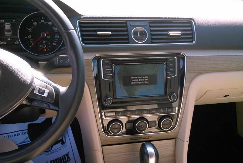 2017 Volkswagen PASSAT 4C SE TECH