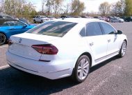2017 Volkswagen PASSAT 4C SE TECH