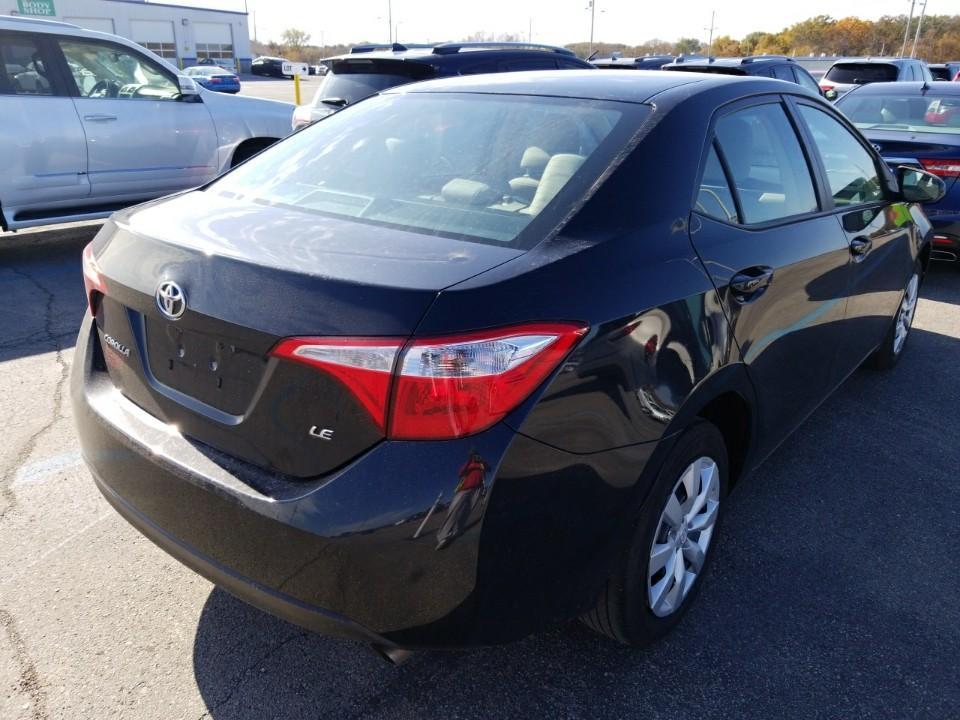 2016 Toyota COROLLA LE