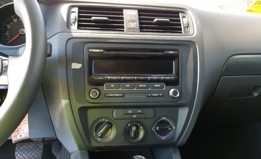 2015 Volkswagen JETTA 2.0L S