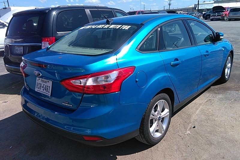 2014 Ford FOCUS SE