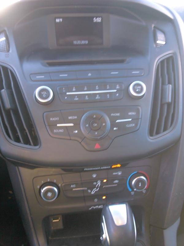 2016 Ford FOCUS FWD 4C SE