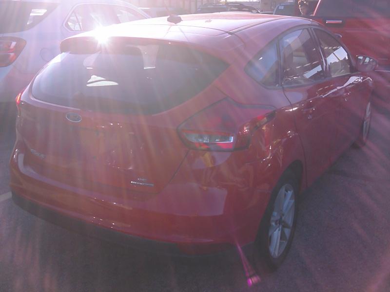 2016 Ford FOCUS FWD 4C SE