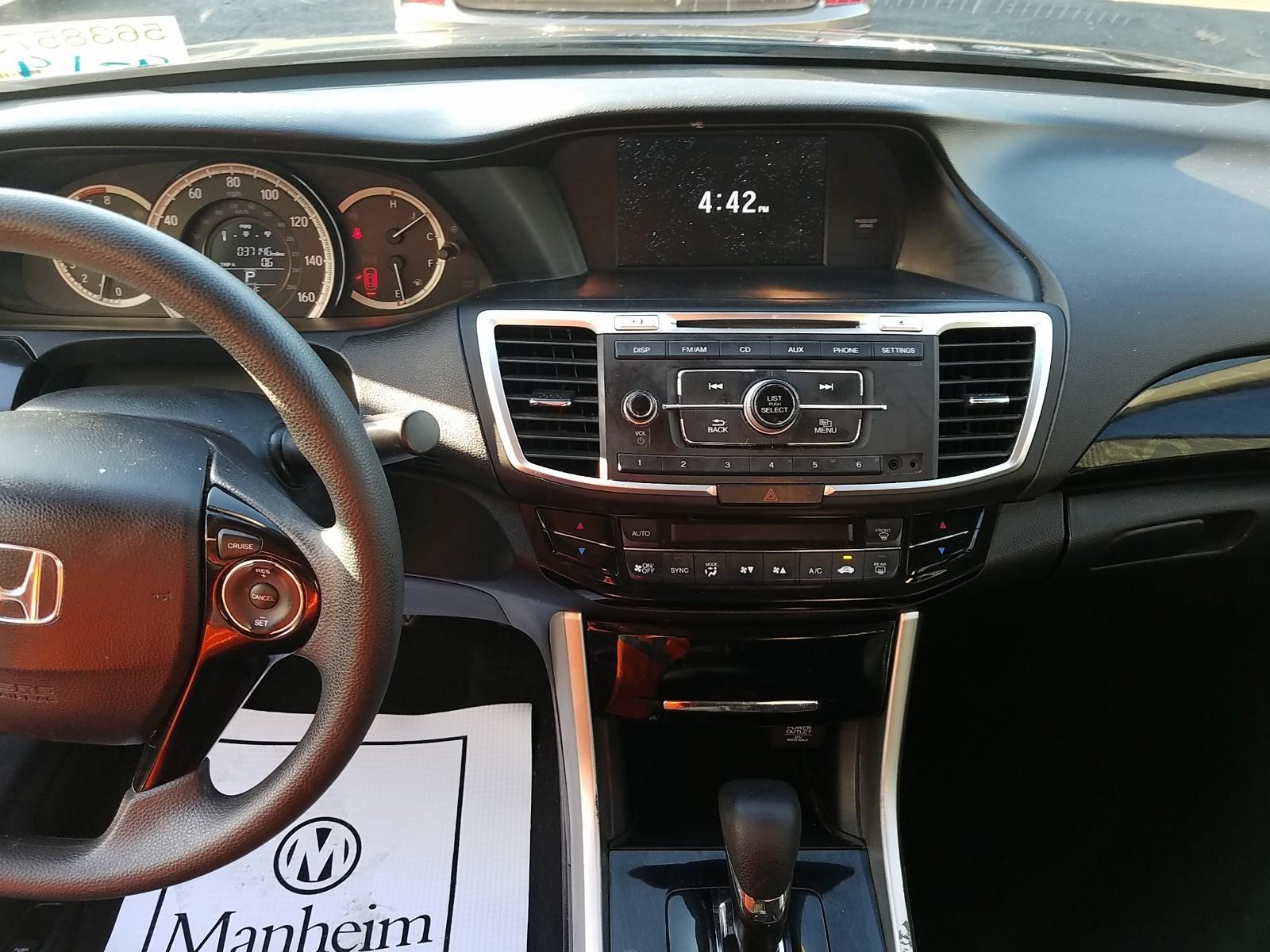 2017 Honda ACCORD 4C LX