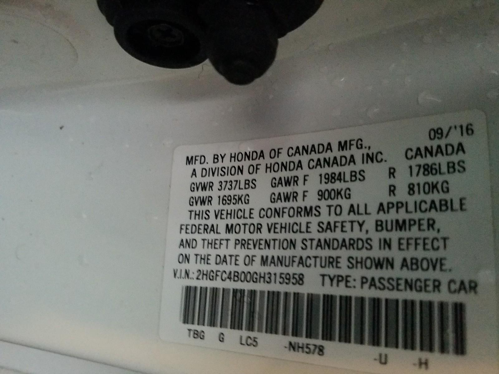 2016 Honda CIVIC LX-P