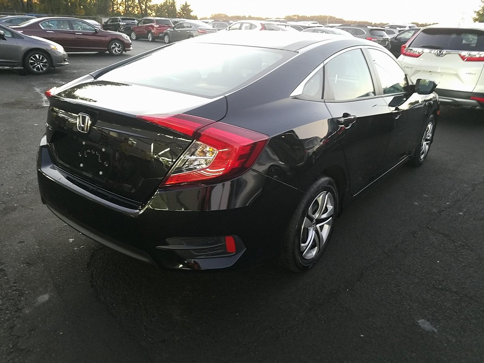 2017 Honda CIVIC LX