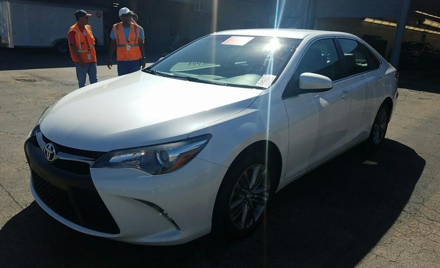 2017 Toyota CAMRY 4C SE