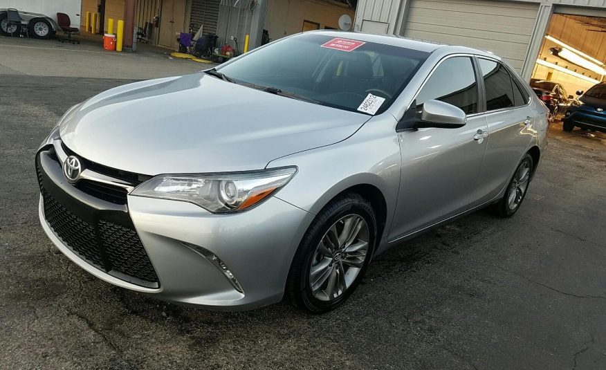 2016 Toyota CAMRY 4C SE