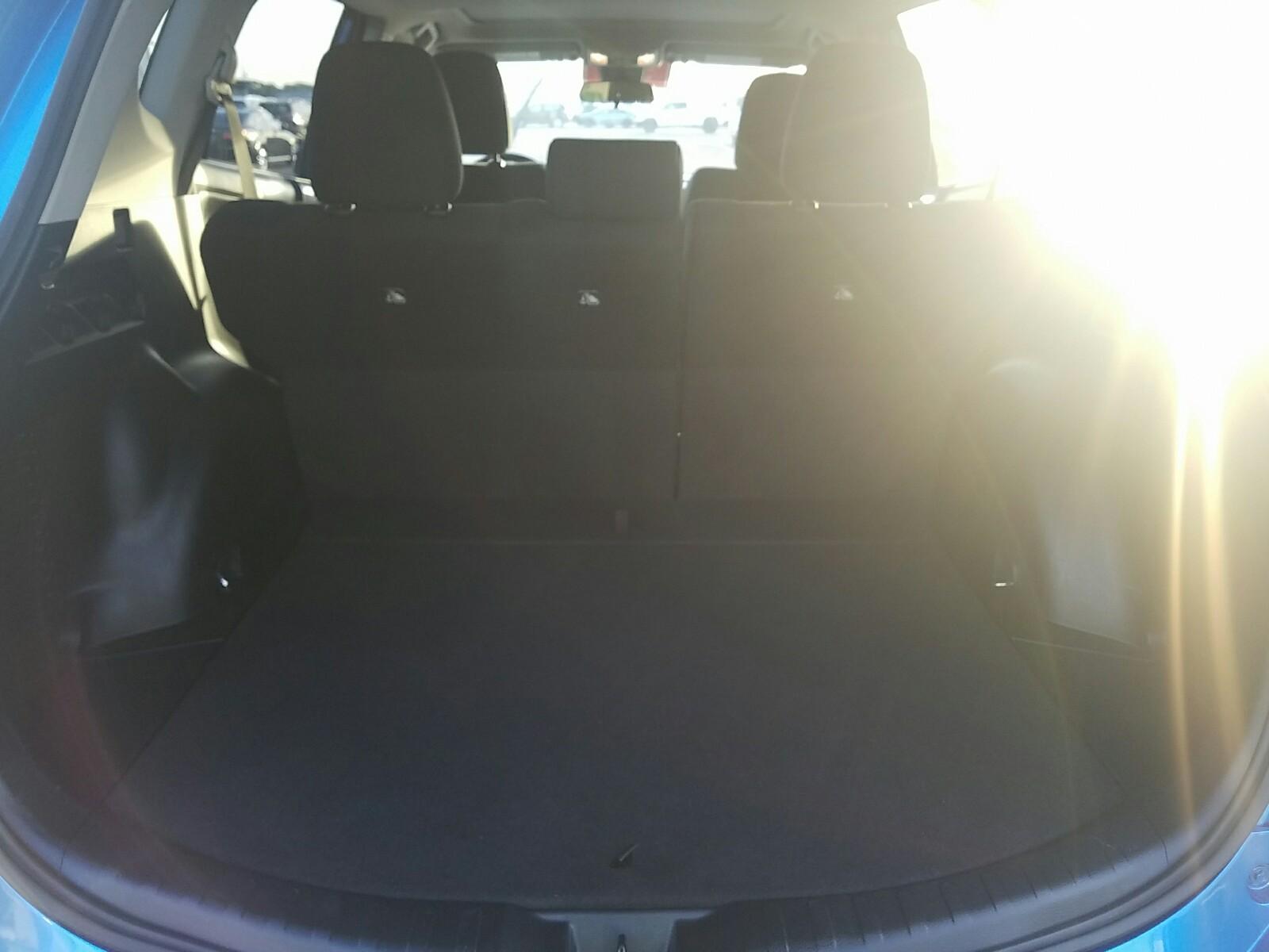 2017 Toyota RAV4 FWD XLE