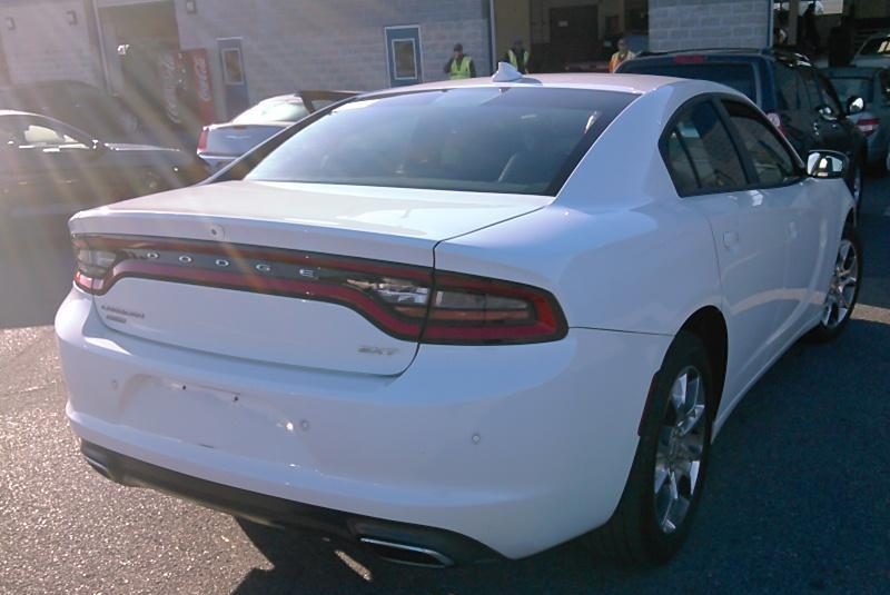 2015 Dodge CHARGER AWD V6 SXT