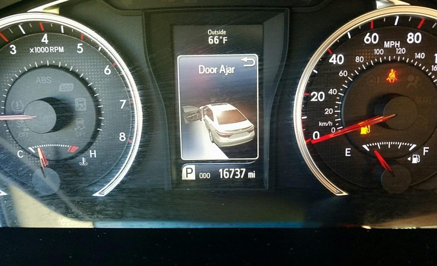 2017 Toyota CAMRY 4C SE