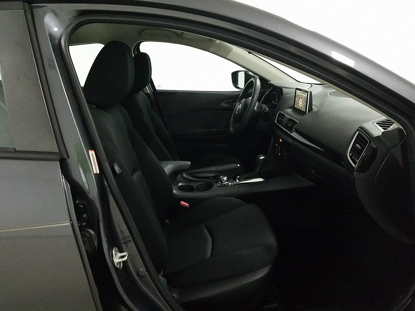 2015 Mazda MAZDA3 I SPORT