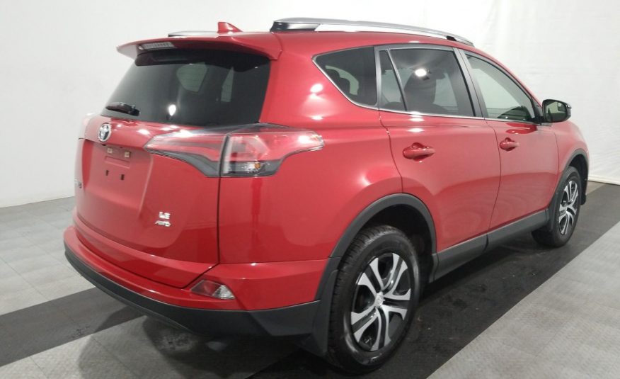 2017 Toyota RAV4 AWD LE