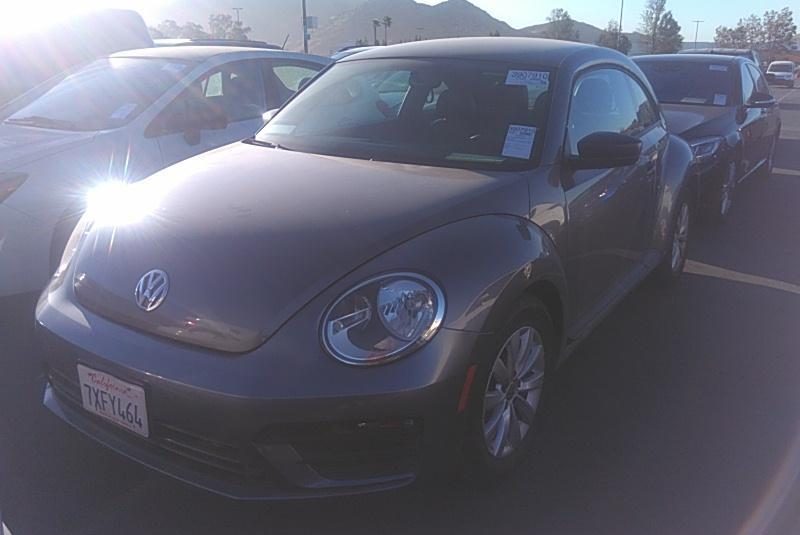 2017 Volkswagen BEETLE 1.8T S