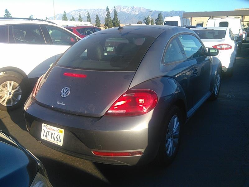 2017 Volkswagen BEETLE 1.8T S