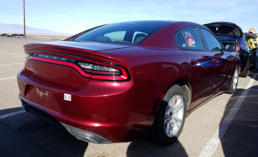 2017 Dodge CHARGER 4X2 V6 SE