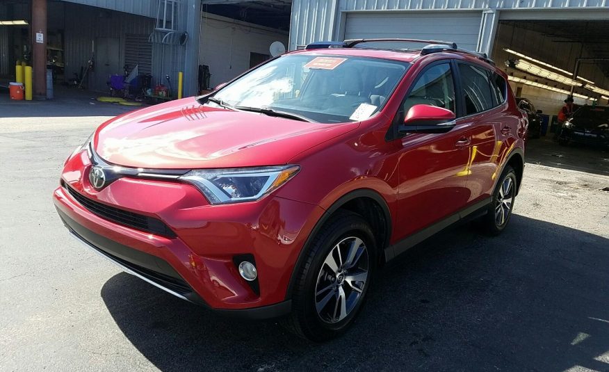 2017 Toyota RAV4 FWD XLE