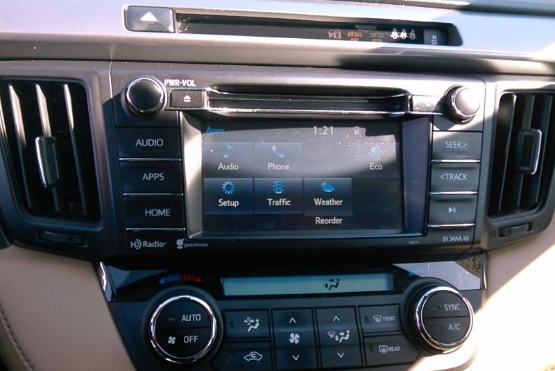 2017 Toyota RAV4 AWD XLE