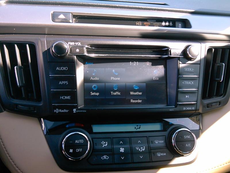 2017 Toyota RAV4 AWD XLE