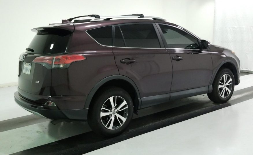 2017 Toyota RAV4 FWD XLE