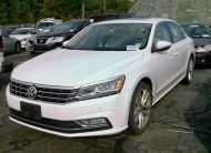 2016 Volkswagen PASSAT V6 SEL PRM