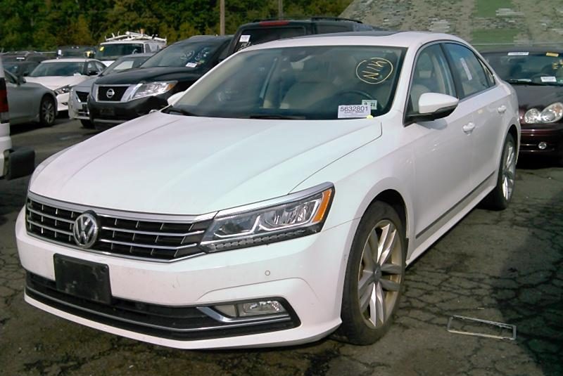 2016 Volkswagen PASSAT V6 SEL PRM