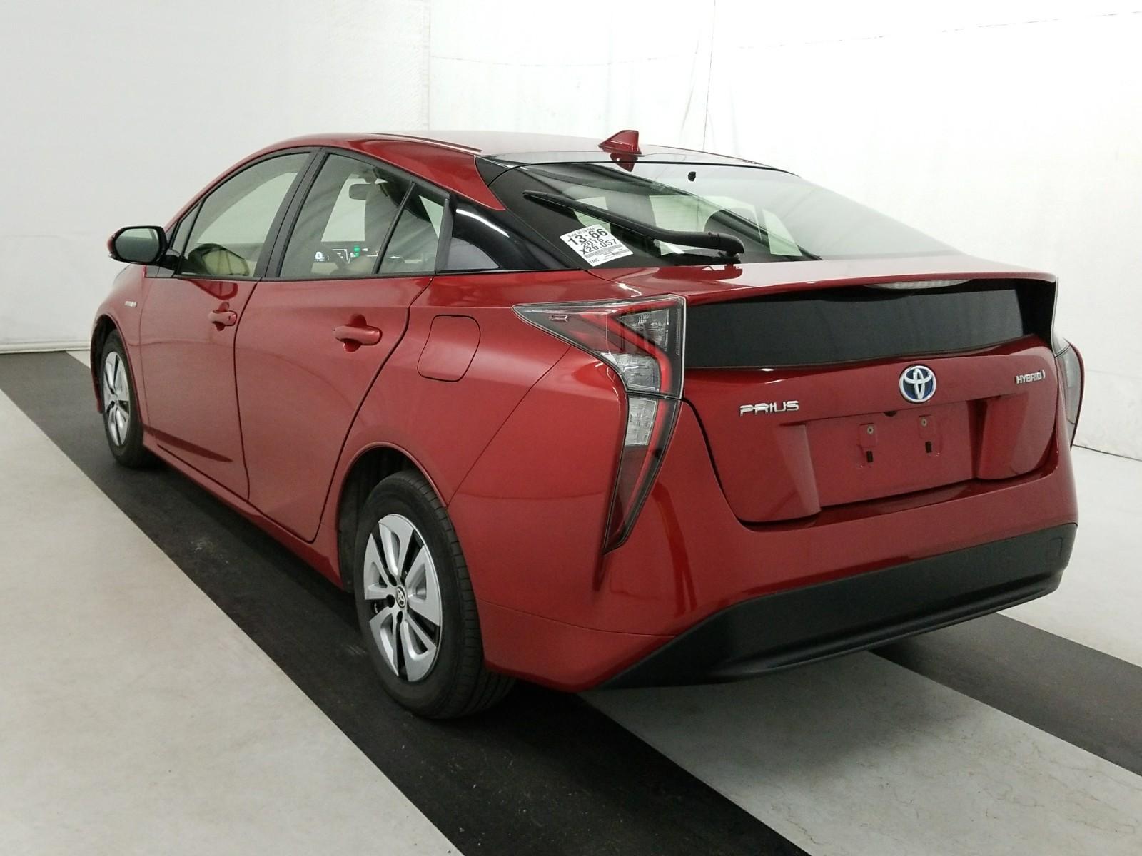 2016 Toyota PRIUS THREE