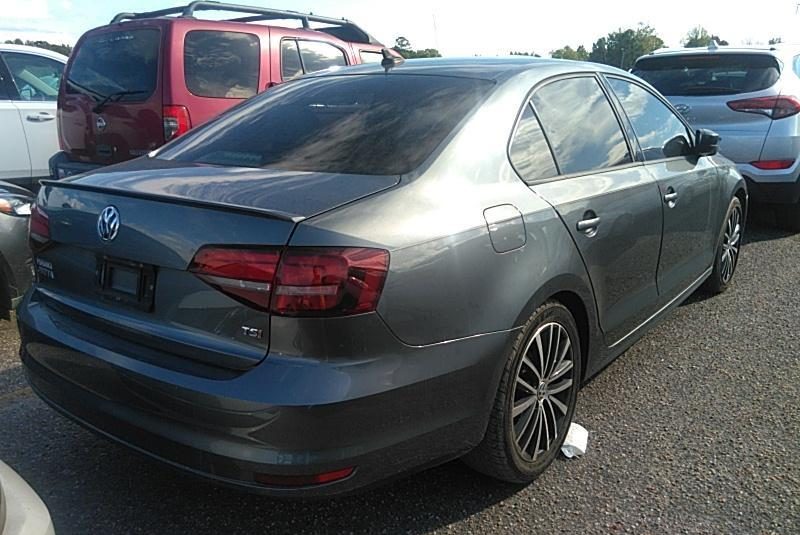 2016 Volkswagen JETTA 1.8T SPORT