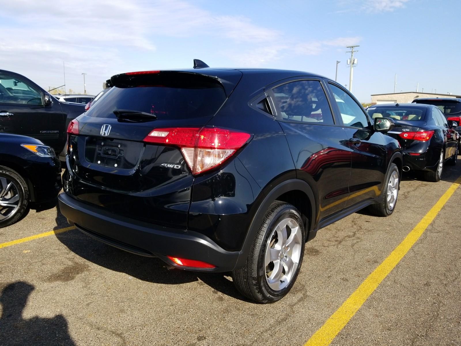 2017 Honda HR-V AWD EX