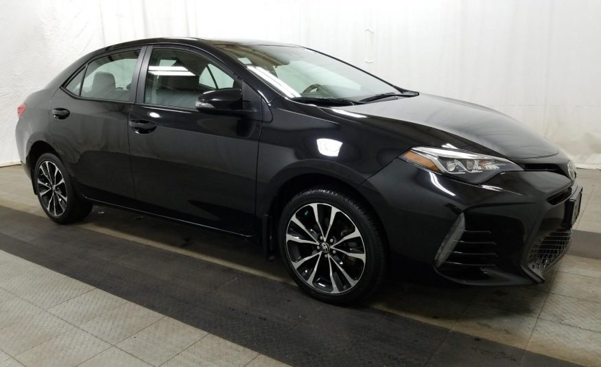 2017 Toyota COROLLA SE