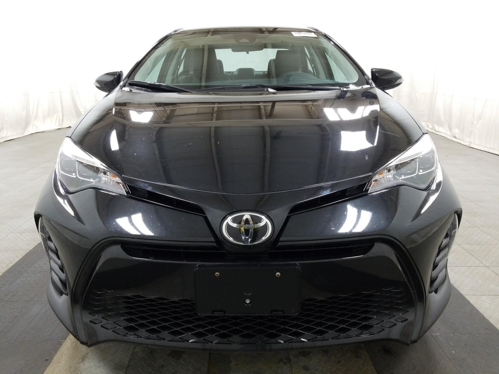 2017 Toyota COROLLA SE