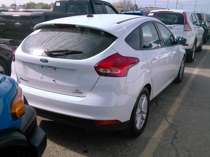 2016 Ford FOCUS FWD 4C SE