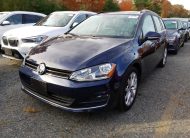 2017 Volkswagen GOLF FWD SE