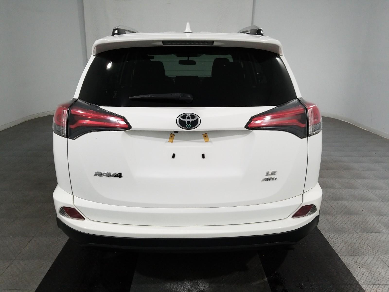 2016 Toyota RAV4 AWD LE